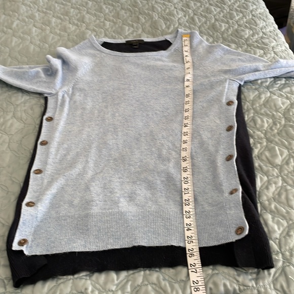 J CREW light blue and navy blue side button crew neck wool sweater size small - Picture 6 of 6